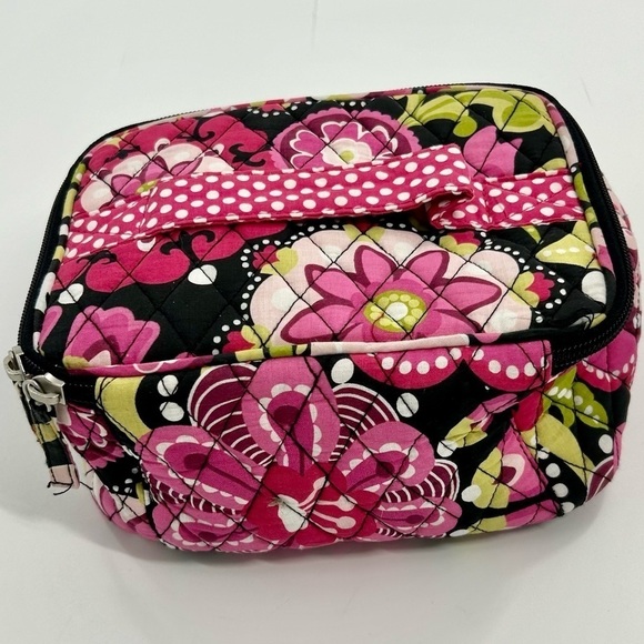 Pottery Barn Pink Floral Quilted Coquette Girl Preppy Soft Make Up Travel Bag - Picture 3 of 4